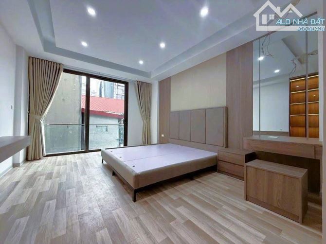 NHÀ MỚI TRẦN KHÁT CHÂN – TRUNG TÂM HAI BÀ TRƯNG | 6 TẦNG THANG MÁY – Ở SƯỚNG - CHỦ CẦN KHÁ