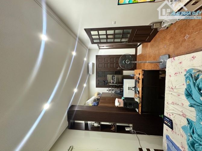 PHÂN LÔ THANH NHÀN LÔ GÓC 2 MẶT NGÕ KINH DOANH 35m2, 5 TẦNG, 13.x TỶ