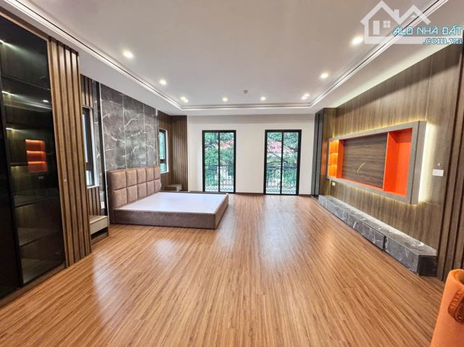 Bán nhà mặt phố Hồ Tùng Mậu, 70m2, 7 tầng thang máy, MT 5,1m, dT 100tr/th, 36tỷ