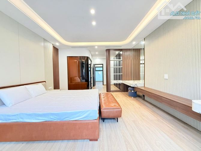 Quá Ngon! 15 Tỷ Hơn - Bán Nhà Phú Thượng ,Tây Hồ -65m2 -6 Tầng-Thang Máy -Gần Phố - Ôtô