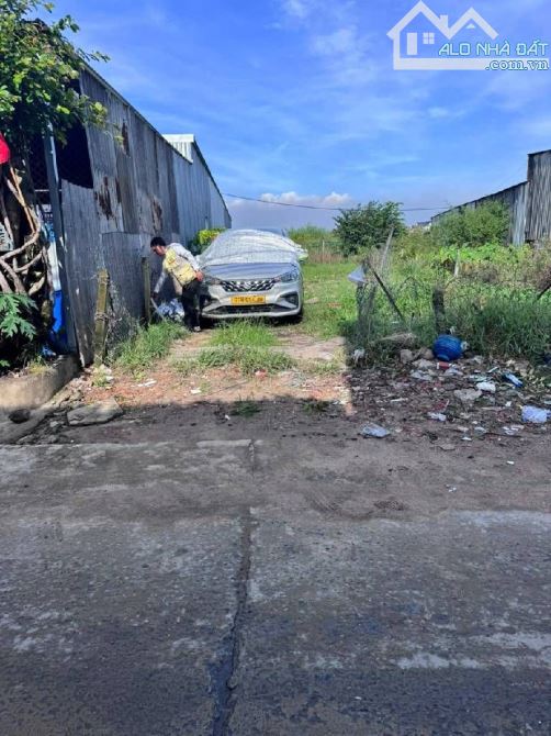 Bán đất xã Tân Vĩnh Lộc Bình Chánh, 275m2, ngang 8 dài 34m không quy hoạch giá 4,3tỷ tl