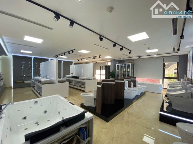 Bán tòa mặt phố Bà Triệu, Hàng Bài - Hai Bà Trưng DT 70m2, 7 tầng thang máy, KD tuyệtvời