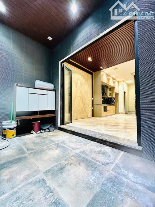 SIÊU HIẾM – PHÂN LÔ AN DƯƠNG – 47M² x 5 TẦNG – THANG MÁY XỊN.