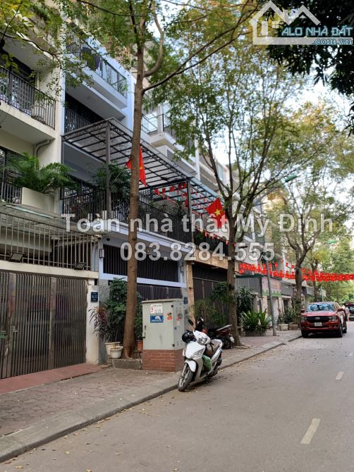Chính chủ cần bán căn liền kề Xuân Phương 61m 4T giá nhỉnh 17 tỷ