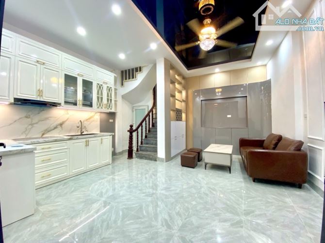 NGÕ 3 GÁC TRÁNH,CÁCH MẶT PHỐ 20M - Hồ Đền Lừ, 50m2,giá nhỉnh 8tỷ