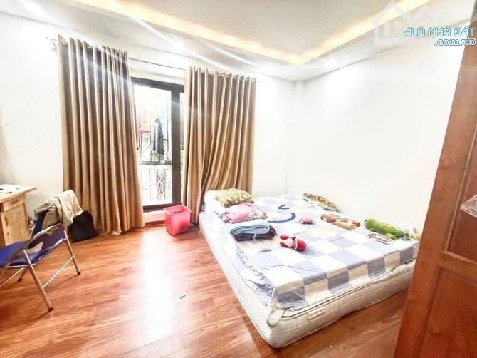 MẶT PHỐ HÀNG BÔNG - HOÀN KIẾM GIÁ 26 TỶ - 30m x3 Tầng. Mặt tiền 9m. Lô Góc.