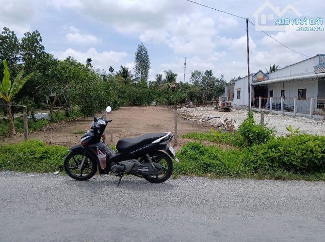 Cặp nền mặt tiền đường Nguyễn Văn Quy (đường tỉnh 925) thuộc xã Châu Thành, Cần Thơ - 2