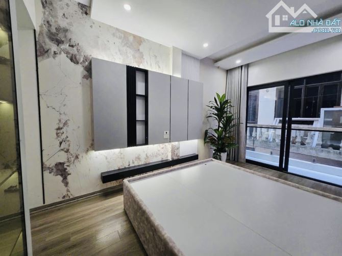 BÁN NHÀ PHÂN LÔ BẠCH MAI - HAI MẶT NGÕ - 4 TẦNG - 42m2 - 9.x TỶ