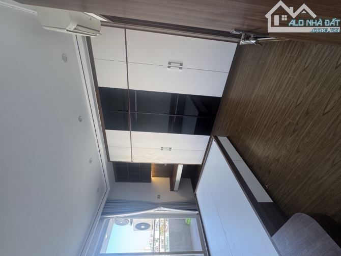 Bán căn hộ chung cư Vườn Đào, Lạc Long Quân, Tây Hồ 59m, giá 5.48 tỷ. Căn Góc. - 2