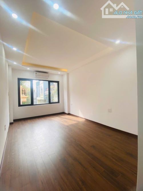 MẶT PHỐ NGÕ GẠCH - HOÀN KIẾM - LÔ GÓC GIÁ 29 TỶ, 35m x4T. MẶT TIỀN 5M