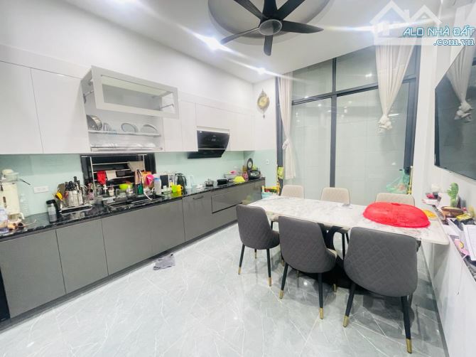 NHÀ ĐẸP-LÔ GÓC- LÊ TRỌNG TẤN-90mx6TẦNG THANG MÁY-MT6.5M-MẶT NGÕ- GARA Ô TÔ -34TỶ