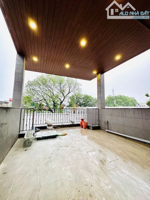 SIÊU HIẾM – PHÂN LÔ AN DƯƠNG – 47M² x 5 TẦNG – THANG MÁY XỊN.