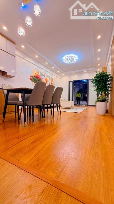 4.93 TỶ – TT DOÃN KẾ THIỆN TẦNG 2 – 40/95M2 – 2 THOÁNG – FULL NỘI THẤT – TT CẦU GIẤY