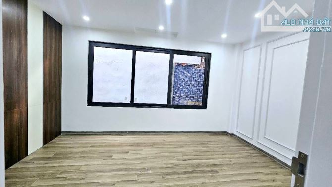 VỊ TRÍ TRUNG TÂM CỦA TRUNG TÂMTHANG MÁY-THOÁNG TRƯỚC SAU - TỔNG 6 NGỦ - FULL NỘI THẤT