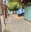 Căn nhà núp hẻm giá cực tốt ngay ngã tư Trung Chánh, Hóc môn, 900 triệu, 4x18m