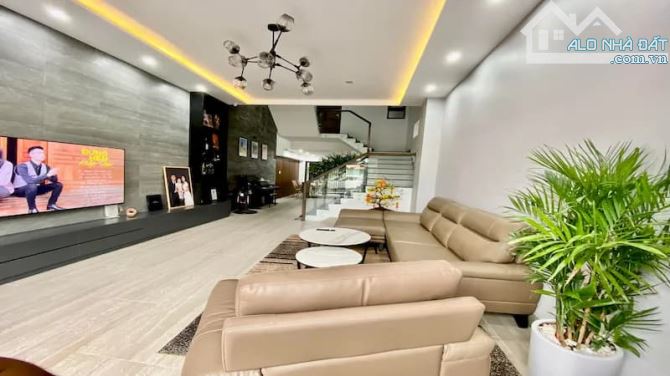 NHÀ LẠC LONG QUÂN - DOANH THU 450TR/NĂM – NÂNG TẦM ĐẲNG CẤP – ĐỘC BẢN - 40M2, 14,7 TỶ