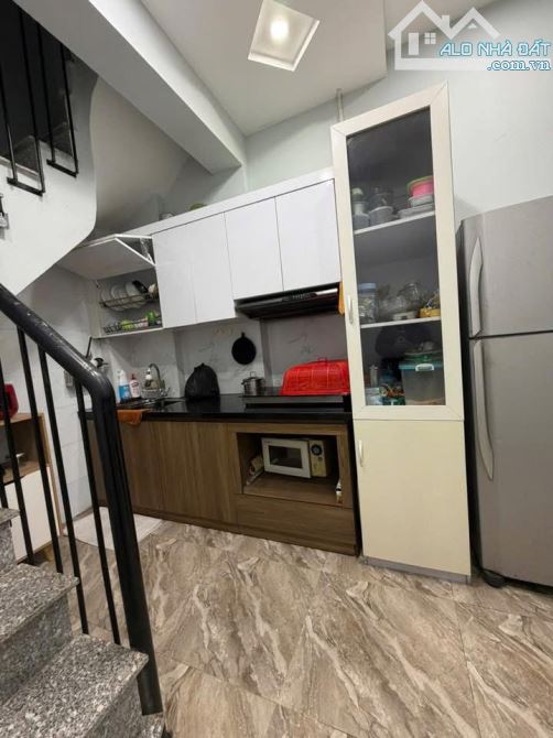 NHÀ TRUNG TÂM - HIẾM TẦM TIỀN, MINH KHAI 30M, 4 TẦNG, 7,35 TỶ