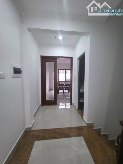 Dòng tiền NGUYỄN KHÁNH TOÀN - Cầu giấy .. 90m 7 tầng mt 6,5m kinh doanh 17 phòng 24 tỷ