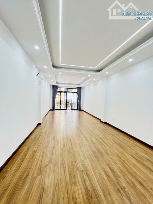 BÁN NHÀ NGÕ 24 KIM ĐỒNG, HOÀNG MAI, 52 M2 , 6 TẦNG TM, MT 5 M, GIÁ 21,2 TỶ,