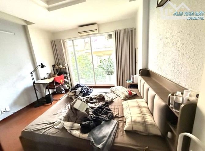 Gần Nguyễn Đức Cảnh- An ninh tốt,ngõ nông-43m- 8 tỷ 2