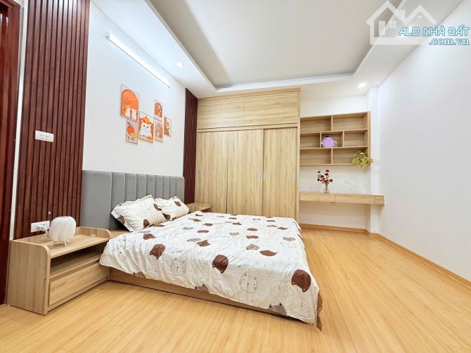 ĐÓN TẾT SANG – Ở NHÀ ĐẸP KIM NGƯU – LÒ ĐÚC, NGÕ TO THOÁNG THÔNG, LHCC 8 tỷ