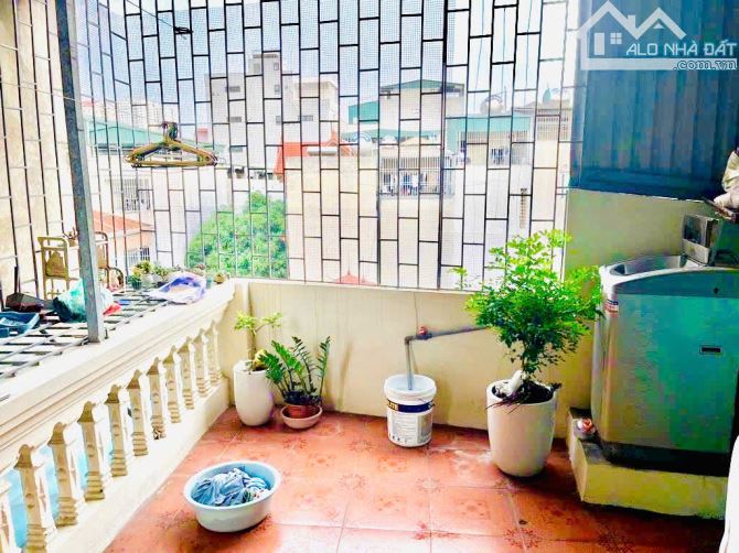 Nhà Dân Xây 35m2 Phố Trịnh Đình Cửu - Lô Góc 2 Thoáng - Cách Ô Tô 30m - Gần Lê Trọng Tấn