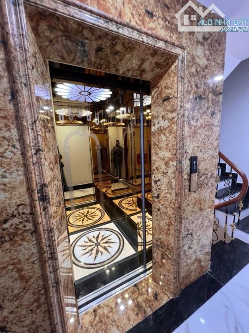 MẶT PHỐ TT QUẬN HAI BÀ TÒA NHÀ 110M, 8 TẦNG, MT 6,5M NHÀ MỚI KINH DOANH