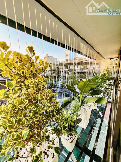 Hoa Hậu! tập thể Mặt Phố Kim Ngư, Hai bà Trưng, Sổ to 90m2 3pn 2wc chỉ 4,99 tỷ