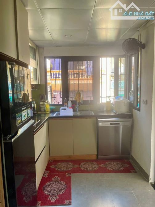 Nhỉnh 4 tỷ Tập thể Kim Liên , Đống Đa, Tầng 3, sổ to, 65m2 2pn nhà đẹp