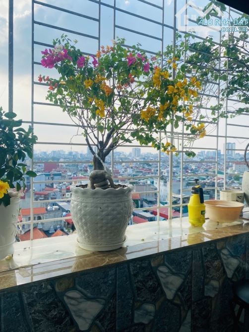 BÁN GẤP CĂN HỘ 3 PN LẠC TRUNH HAI BÀ TRƯNG -105M2-8,2 TỶ TẶNG NỘI THẤT