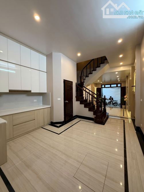 Siêu phẩm đón tết! Bán Nhà Minh Khai, D.tích 55m2, nhà mới, 15m ra ô tô, giá chốt bất ngờ