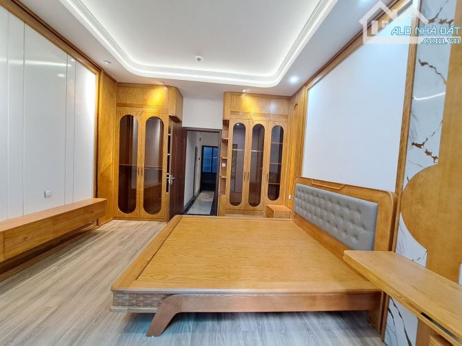 Bán nhà phố Khương Đình 55m² x 6 tầng – Thang máy – Ở & cho thuê – Giá 13.5 tỷ