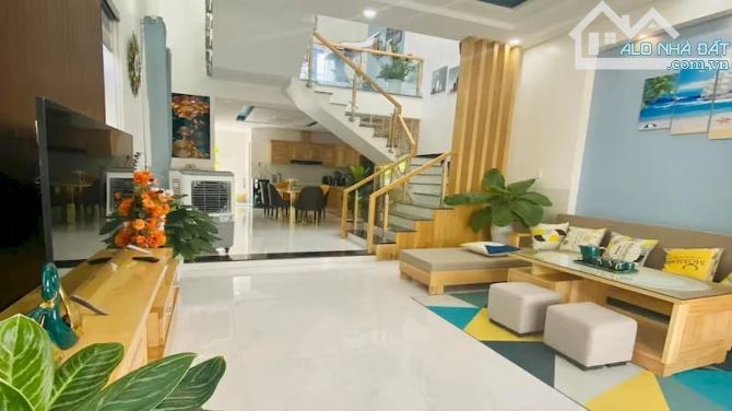 BÁN NHÀ NHẬT CHIÊU, NGÕ THÔNG, 50M RA HỒ TÂY, TRƯỜNG HỌC, NHÀ THOÁNG, 50M2, 14,7 TỶ