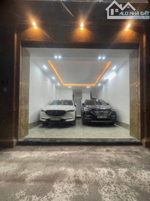 BÁN NHÀ PHÂN LÔ VƯƠNG THỪA VŨ- 47M2X7T THANG MÁY- GARA Ô TÔ- GIÁ 20.7 TỶ