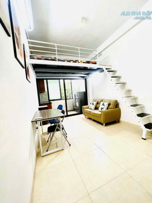 SIÊU PHẨM CHDV - Ô TÔ ĐỖ CỬA - KHU VỰC CHO THUÊ CỰC TỐT - NHÀ ĐẸP ĐẦY ĐỦ PCCC XỊN.