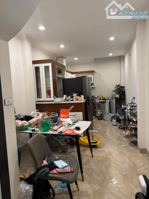 SIÊU PHẨM LẠC LONG QUÂN 11,4 TỶ 45m 5T MT4m NGÕ TO GẦN HỒ TÂY 20m RA Ô TÔ CÓ Ô THANG MÁY