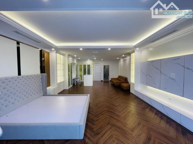 Cần Bán Toà Nhà 7T Thang Máy, KD Ô Tô tránh 74M Full Nội Thất Chỉ 29.5 Tỷ.