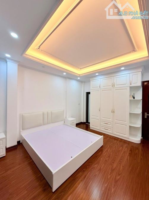 HẠ CHÀO 300TR - NHÀ MINH KHAI - BA GÁC ĐỖ CỬA - K QUY HOẠCH - 32M2, 3NGỦ CHỈ 6,2TỶ