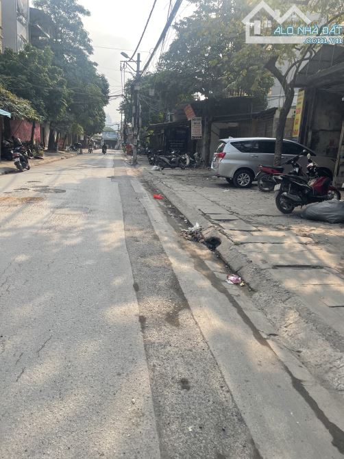 MAI ĐỘNG - LĨNH NAM còn xót mảnh đất 50m2 - 4m5 mặt tiền, dành cho nhà đầu tư thông thái