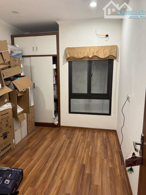 SIÊU PHẨM LẠC LONG QUÂN 11,4 TỶ 45m 5T MT4m NGÕ TO GẦN HỒ TÂY 20m RA Ô TÔ CÓ Ô THANG MÁY