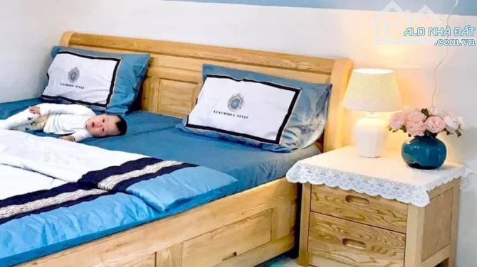 BÁN NHÀ NHẬT CHIÊU, NGÕ THÔNG, 50M RA HỒ TÂY, TRƯỜNG HỌC, NHÀ THOÁNG, 50M2, 14,7 TỶ