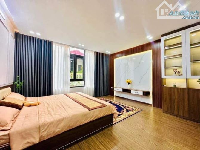 BÁN NHÀ PHÂN LÔ VƯƠNG THỪA VŨ- 47M2X7T THANG MÁY- GARA Ô TÔ- GIÁ 20.7 TỶ