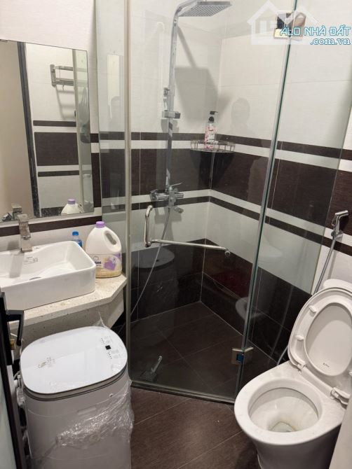 SIÊU PHẨM LẠC LONG QUÂN 11,4 TỶ 45m 5T MT4m NGÕ TO GẦN HỒ TÂY 20m RA Ô TÔ CÓ Ô THANG MÁY