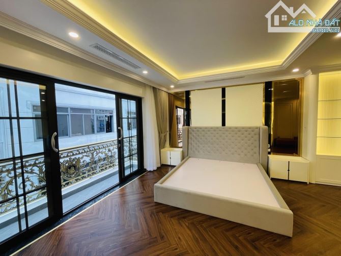 Cần Bán Toà Nhà 7T Thang Máy, KD Ô Tô tránh 74M Full Nội Thất Chỉ 29.5 Tỷ.