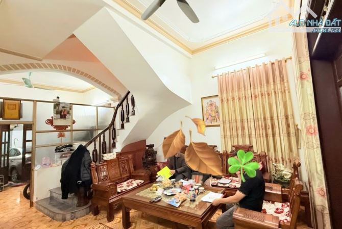 BÁN NHÀ PHỐ TRUNG TÂM HÀ ĐÔNG, 77m2-4tầng-18tỷ, 2 MẶT TIỀN - KINH DOANH