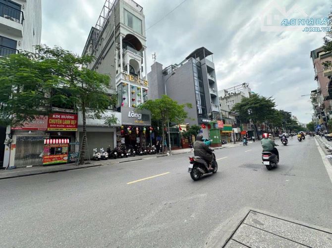 BÁN ĐẤT NGÕ NGUYỄN XIỂN – Ô TÔ TRÁNH DỪNG ĐỖ – KINH DOANH/ĐẦU TƯ CỰC TỐT