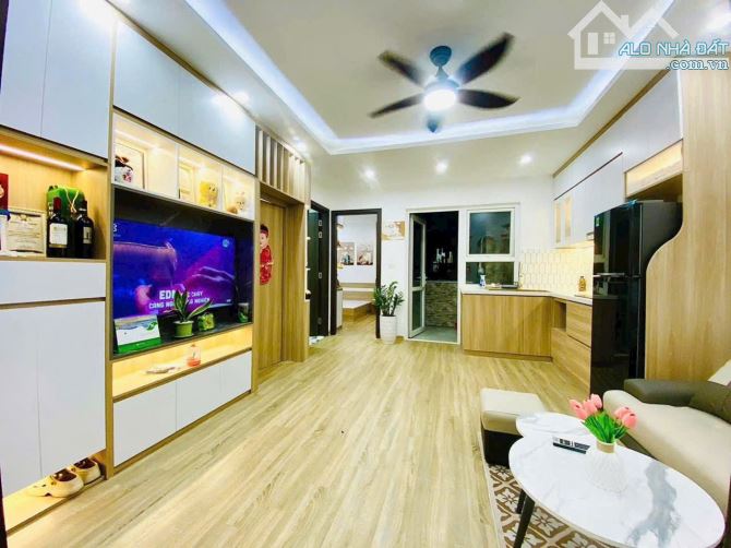 Bán gấp căn chung cư 2 ngủ tại Linh Đàm,ở hoặc cho thuê giá 8.5tr/tháng đều được giá 2ty9