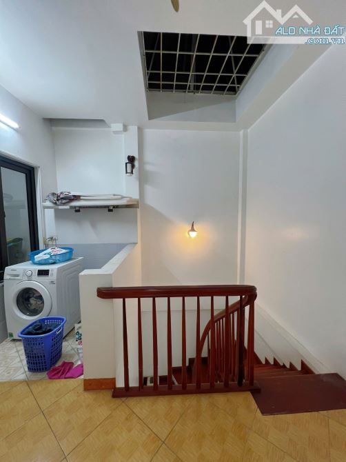 YÊN HÒA – 35M2 – 6 TẦNG – MT 3.4M – NGÕ THÔNG, Ô TÔ, KD – Ô CHỜ THANG MÁY – 9.8 TỶ