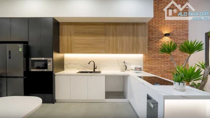 BÁN NHÀ MỚI PHỐ VÕNG THỊ, Ô TÔ 7 CHỖ ĐỖ CỬA, GẦN PHỐ CỔ, GẦN HỒ TÂY, 40m2, 12 TỶ