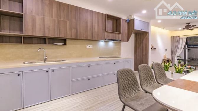 BÁN NHÀ MỚI PHỐ PHÚC HOA, NGÕ Ô TÔ, CÓ SÂN NHỎ CỰC CHILL, GẦN CIPUTRA, 50M2, 13,8 TỶ